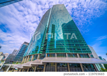 Tokyo cityscape in Japan in October. View of Shiodome City Center, etc. = 27th 119703683