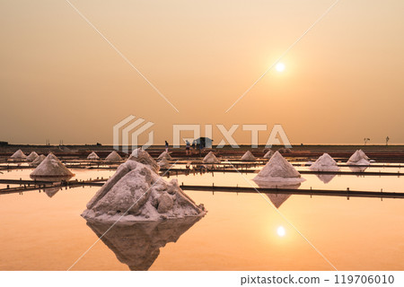 台南七股鹽田夕照 119706010