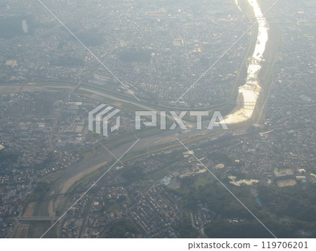 飛機上的城市景觀 119706201