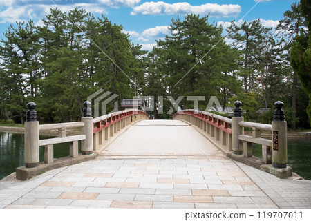 Amanohashidate's spinning bridge 119707011