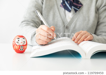 祝考生好運！ 〜透過達摩02 119709450