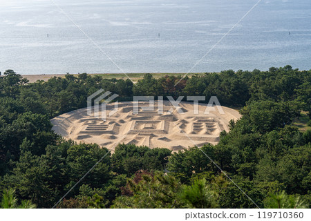 [Kagawa Prefecture Kannonji City] Zenigata Sand Painting 119710360