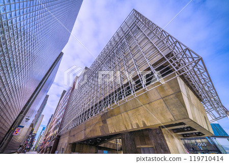 Tokyo cityscape in Japan - Tokyo Metro Ginza Station entrance and Sony Street, etc. - October 27th 119710414