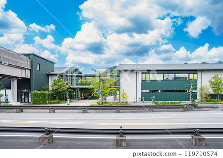 藍天映襯下閃耀的KADODE OIGAWA（靜岡縣） 119710574