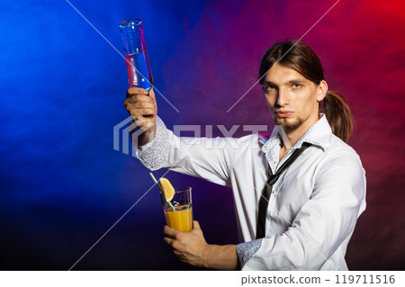 Barman showing his skills. 119711516