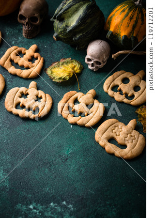 Halloween cookies in shape of jack-o-lantern 119712201
