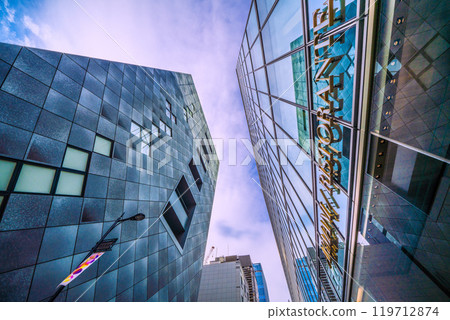 東京城市景觀在日本，銀座，東京。西第五大道等景觀= 10 月 27 日 119712874