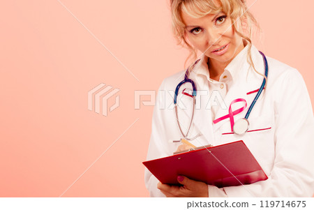 Woman doctor diagnose patient 119714675
