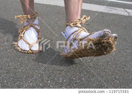 瀝青上的草涼鞋 05 119715581