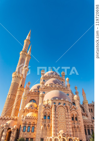 Beautiful Al Mustafa Mosque in Old Town of Sharm El Sheikh in Egypt, at sunset Beautiful Al Mustafa Mosque in Old Town of Sharm El Sheikh in Egypt, at sunset 119720698