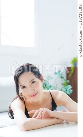 Female beauty portraits, skin care, cosmetics Female beauty portraits, skin care, cosmetics 119722199