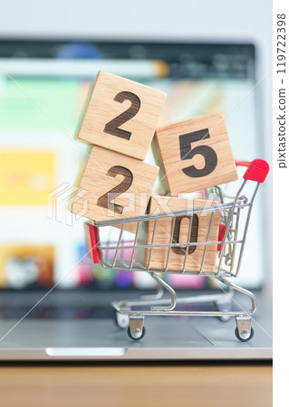 Happy new year with 2025 block in shopping trolley cart on table. E commerce, online shopping, finance, consumer economy and celebration concepts Happy new year with 2025 block in shopping trolley cart on table. E commerce, online shopping, finance, consumer economy and celebration concepts 119722398