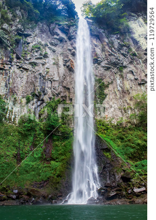 Takibaya waterfall 119729564