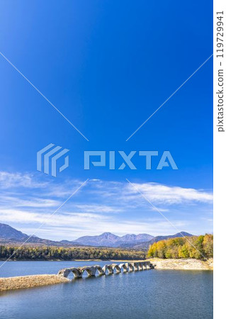 Taushubetsu River Bridge on the former Shihoro Line of the Japanese National Railways on a clear autumn day in Kamishihoro, Hokkaido 119729941