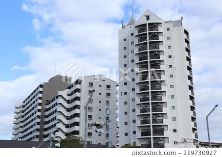 Shin-Urayasu cityscape 119730927