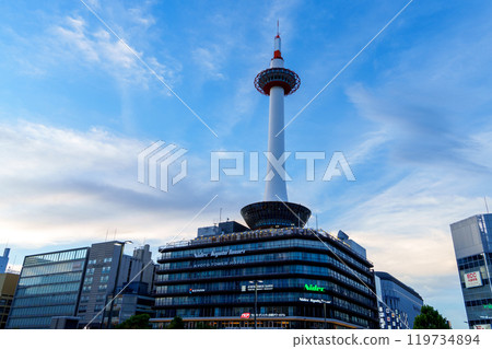 Kyoto Tower in the evening sky 119734894