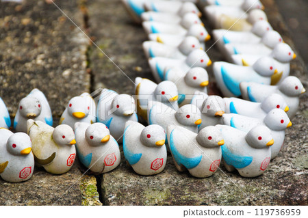 京都紫雲山長法寺六角堂鴿財(京都市中京區) 京都紫雲山長法寺六角堂鴿財(京都市中京區) 119736959