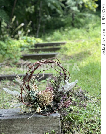 Natural garden wreath 119738576