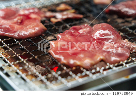 Barbecue cooking scene. Beef tongue, beef. 119738949