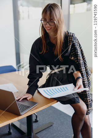 Professional Women in Business Meeting Environment for empowerment and collaboration 119745590