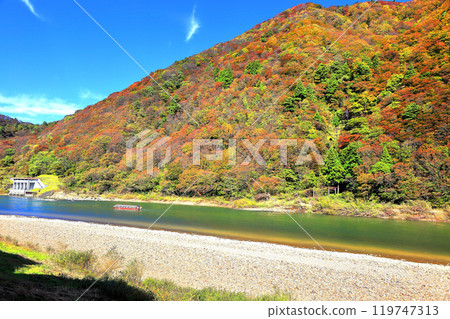 最上川乘船遊覽秋葉 119747313