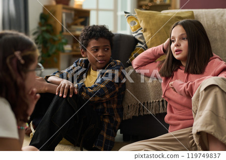 Engaging in Friendly Conversation with Peers at Home 119749837