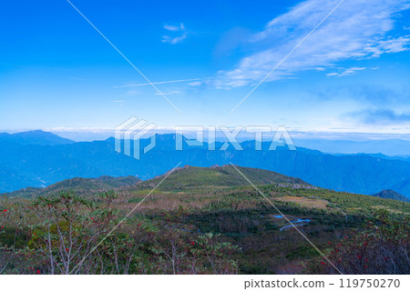 [Mountain material] Tenguhara and sea of clouds in early autumn [Nagano Prefecture] 119750270