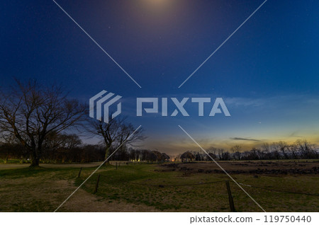 The Jomon World Heritage Oyu Stone Circle and the stars in the night sky illuminated by moonlight The Jomon World Heritage Oyu Stone Circle and the stars in the night sky illuminated by moonlight 119750440