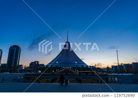 汗沙特爾在阿斯塔納，哈薩克 119752690