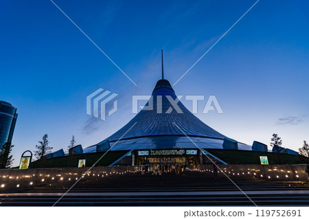 汗沙特爾在阿斯塔納，哈薩克 119752691