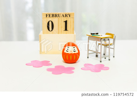 國中考試形象：佛法、課桌椅、櫻花花瓣 119754572