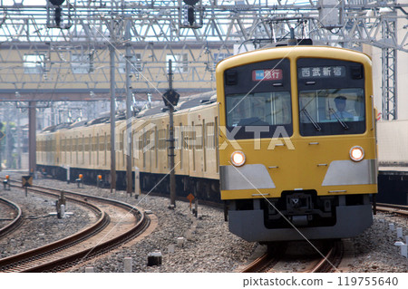 [SS] 西武新宿線 301 系列車 + 全新 101 系列車（快速快速） 119755640