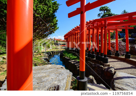 Takayama Inari Shrine, Senbon Torii and Pilgrimage Route, Aomori Prefecture 119756854