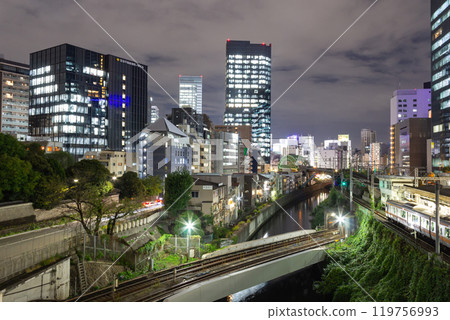 禦茶之水站、總武線、丸之內線夜景 禦茶之水站、總武線、丸之內線夜景 119756993