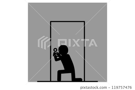 可疑人員在黑暗、黑白圖示中撬開前門的鑰匙,以預防犯罪和家庭安全 可疑人員在黑暗、黑白圖示中撬開前門的鑰匙,以預防犯罪和家庭安全 119757476