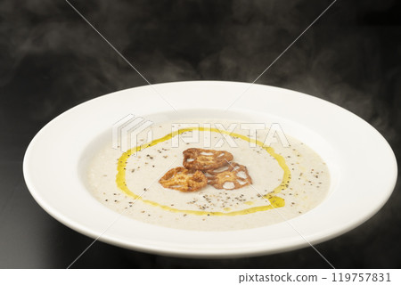 Lotus root potage Lotus root potage 119757831