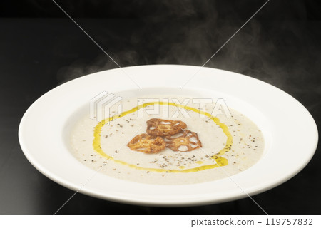 Lotus root potage 119757832