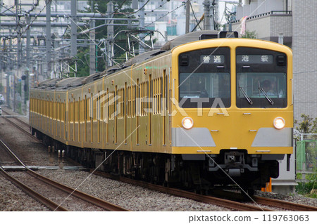 [SI] Seibu Ikebukuro Line New 101 Series Train (Local Train - 8 Cars: Ikebukuro⇔Hanno) 119763063