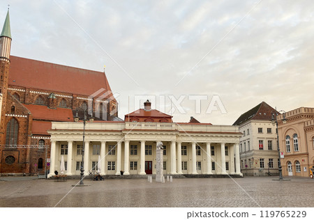 Marktplatz in Schwerin, Germany. The white building is called "Neues Gebäude." 119765229