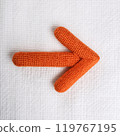 Arrow, orange yarn 119767195