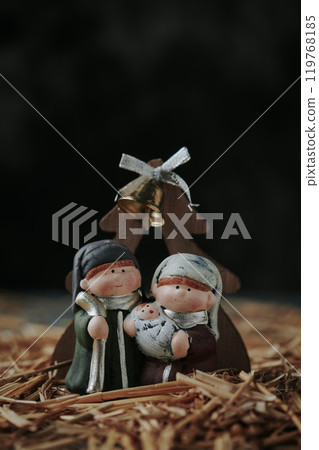 nice figurines of the holy family 119768185