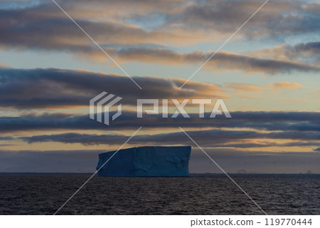 Antarctic seascape with iceberg 119770444