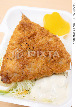 Delicious fried horse mackerel bento Delicious fried horse mackerel bento 119770598