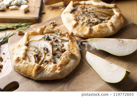 galette with pear galette with pear 119772603