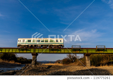 Hongo, Kakegawa City, Shizuoka Prefecture Tenryu Hamanako Railway and scenery along the line 119773261