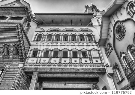 The iconic complex Izmailovskiy Kremlin in Moscow, Russia 119776792