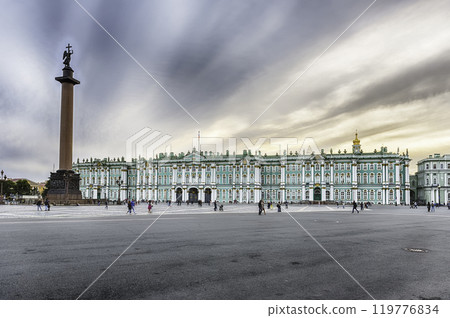 Alexander Column and Winter Palace in St. Petersburg, Russia Alexander Column and Winter Palace in St. Petersburg, Russia 119776834