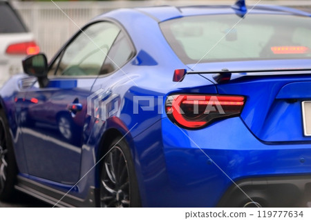 汽車尾燈圖片 119777634