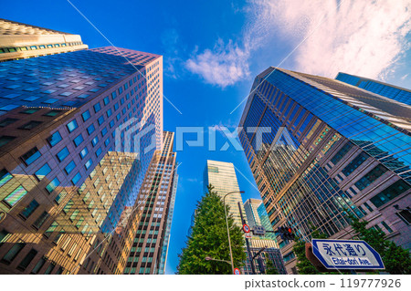 Tokyo cityscape in the morning. View of the office district from the Otemachi intersection on October 27th. 119777926
