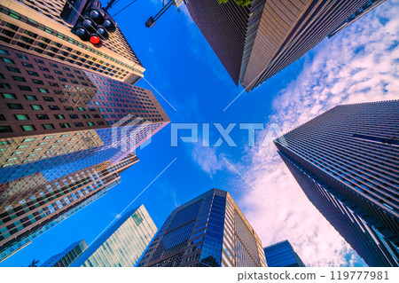 Tokyo cityscape in the morning. View of the office district from the Otemachi intersection on October 27th. 119777981